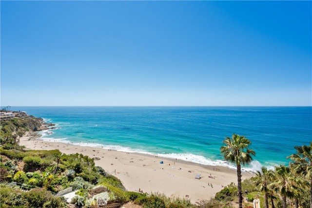 Detail Gallery Image 28 of 43 For 32061 Coast Hwy, Laguna Beach,  CA 92651 - 4 Beds | 4/2 Baths