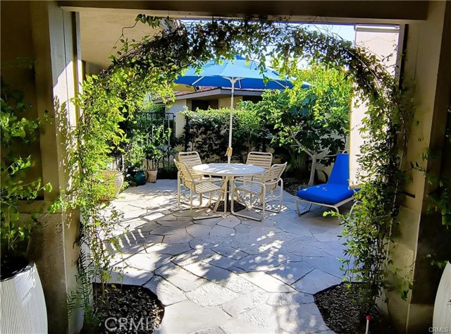 Detail Gallery Image 1 of 73 For 6 Whittier Ct, Rancho Mirage,  CA 92270 - 3 Beds | 3 Baths