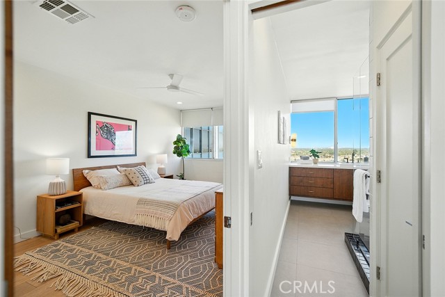 Detail Gallery Image 23 of 36 For 2999 E Ocean Bld #1320,  Long Beach,  CA 90803 - 2 Beds | 2 Baths