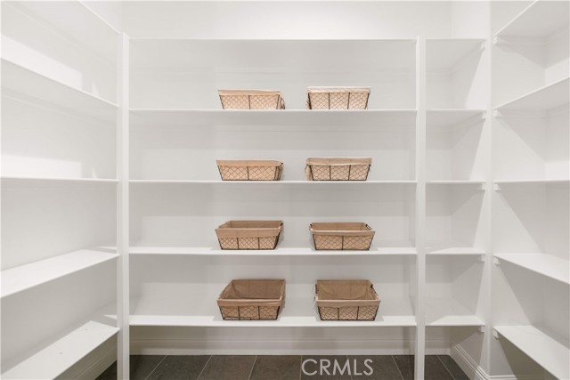 Detail Gallery Image 60 of 75 For 27 Gillman St, Irvine,  CA 92612 - 6 Beds | 6/1 Baths