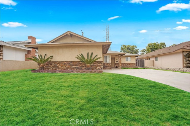 16924 Belforest Drive, Carson CA: https://media.crmls.org/medias/bcbae8de-1f61-416a-a73e-8f8809891822.jpg