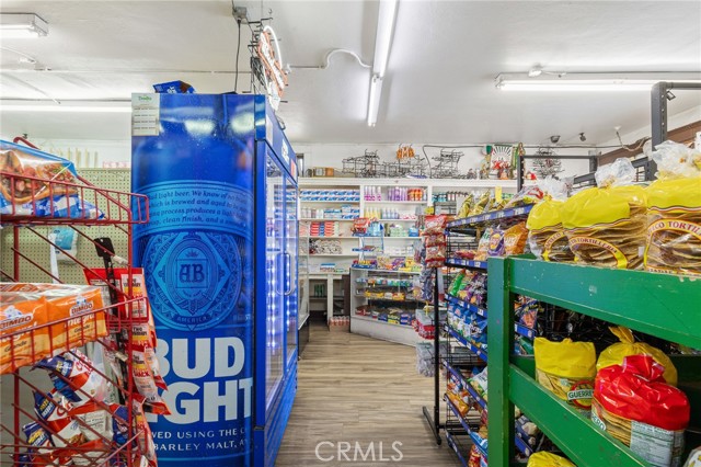 601 S Record Avenue, Los Angeles CA: https://media.crmls.org/medias/bcbb086d-a827-430d-956f-334727266173.jpg