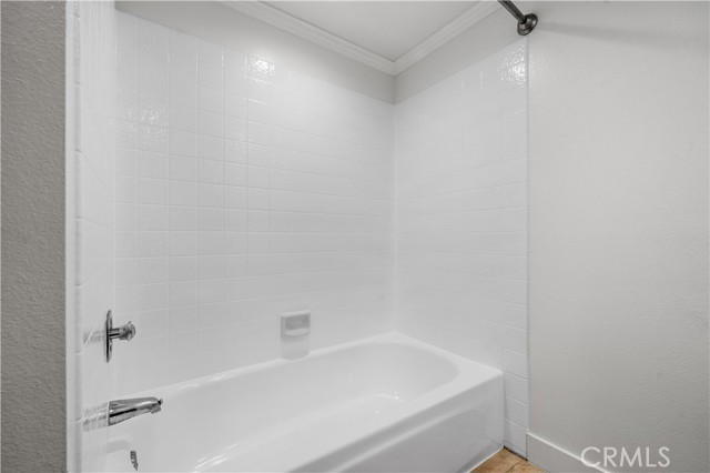 Detail Gallery Image 35 of 42 For 19541 Sardinia Ln, Huntington Beach,  CA 92646 - 3 Beds | 2/1 Baths