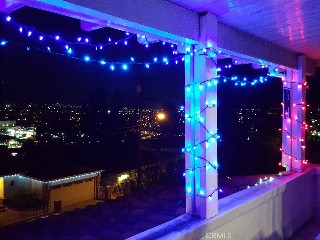 https://media.crmls.org/medias/bcbc8e54-dae0-4836-85e0-ac91bb06e262.jpg?preset=X-Large