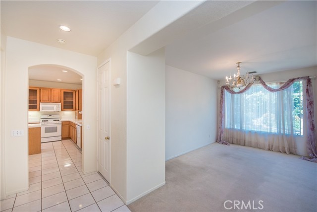 3018 Veranda Lane, Corona CA: https://media.crmls.org/medias/bcbcccb9-66ac-46d8-b84b-480a686bea0d.jpg