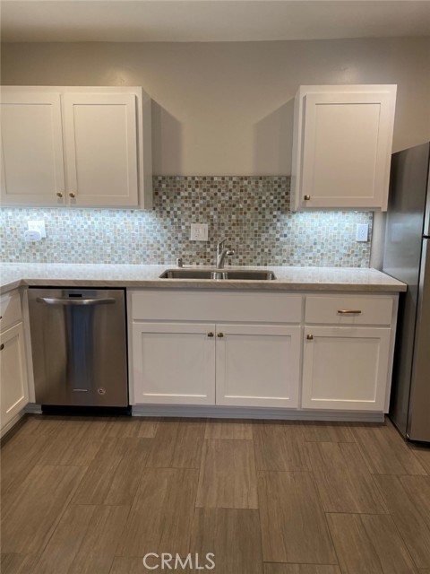 Detail Gallery Image 5 of 12 For 128 Yale Ave, Claremont,  CA 91711 - 2 Beds | 1 Baths