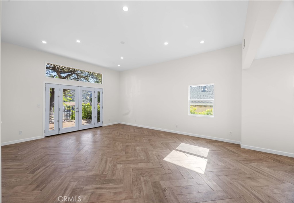 6903 Greeley Street — image 1