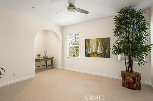 21270 Elda Cir, Huntington Beach CA: https://media.crmls.org/medias/bcc00498-60f5-4974-ab0f-fca9f713aa8a.jpg