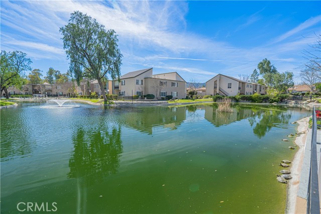 Detail Gallery Image 36 of 59 For 24430 Nicklaus Dr #L2,  Valencia,  CA 91355 - 3 Beds | 3 Baths