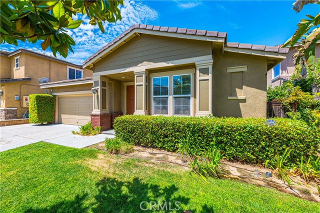 Detail Gallery Image 1 of 32 For 34067 Pamplona Ave, Murrieta,  CA 92563 - 4 Beds | 3/1 Baths