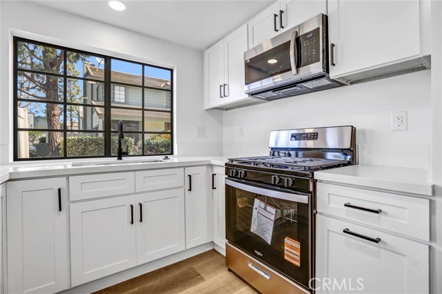 Detail Gallery Image 12 of 37 For 3416 Olds Rd, Oxnard,  CA 93033 - 3 Beds | 2/1 Baths