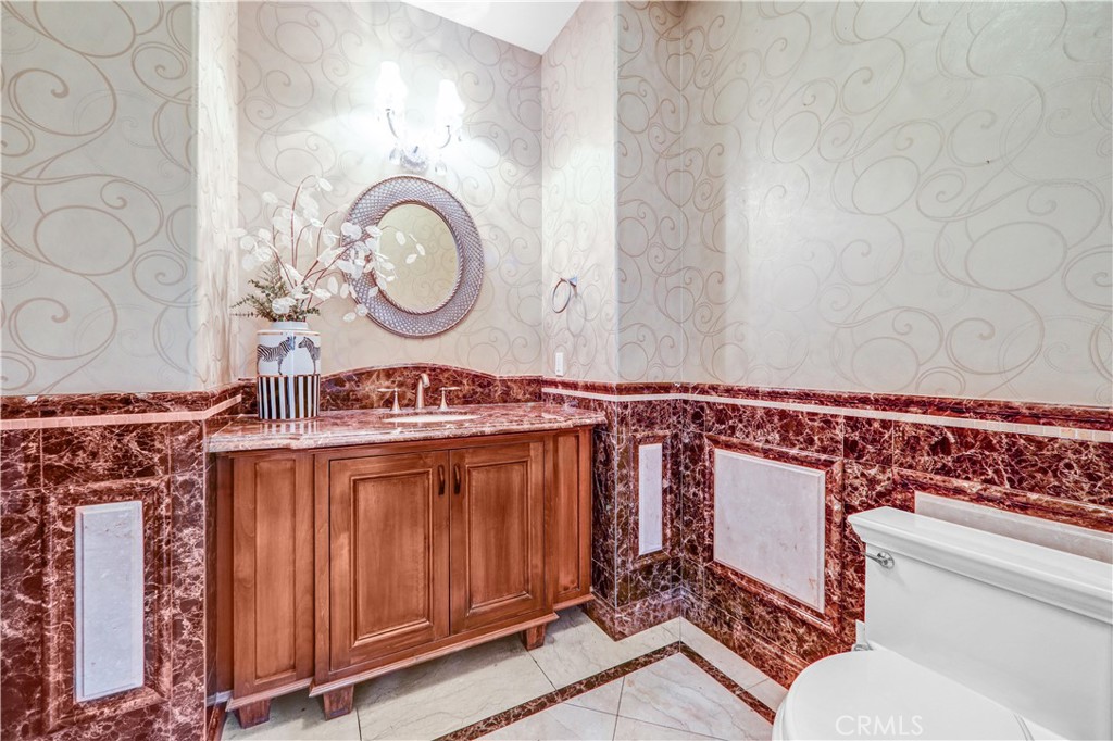 https://media.crmls.org/medias/bcc25707-0138-4aa3-9006-847d001a5924.jpg?preset=X-Large