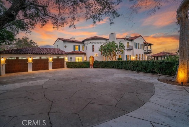 1812 Linda Vista Avenue, Pasadena CA: https://media.crmls.org/medias/bcc33b7b-d280-4cd8-987b-aee0b4ca96bb.jpg