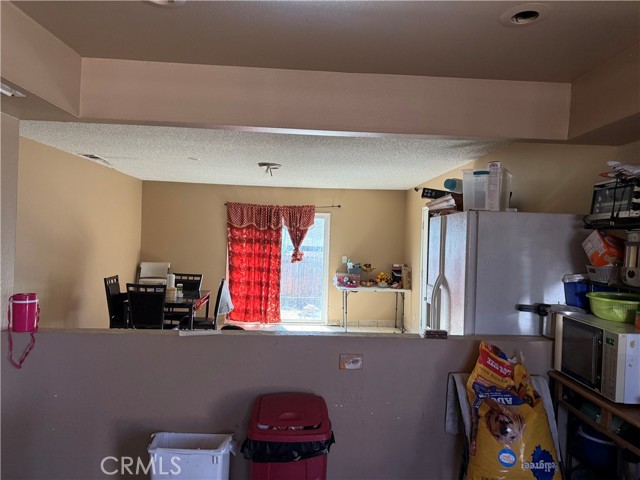 18571 Day Street, Perris CA: https://media.crmls.org/medias/bcc346c8-4b44-45ff-a246-c248eda2deeb.jpg