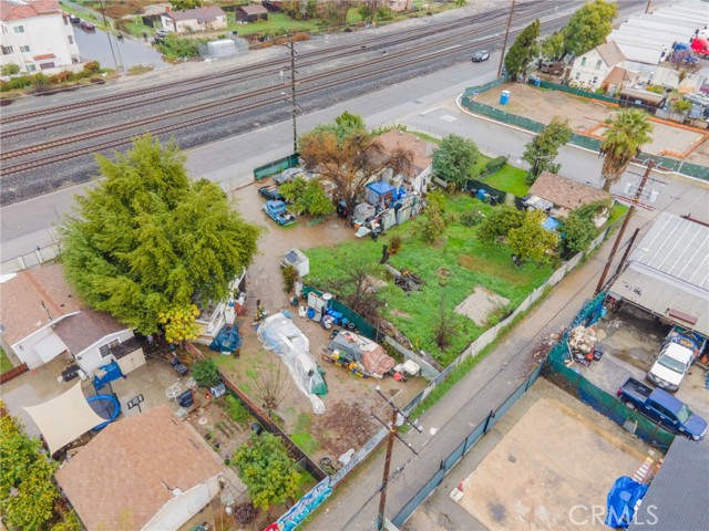 Detail Gallery Image 4 of 10 For 135 S Myrtle Ave, Pomona,  CA 91766 - 1 Beds | 1 Baths