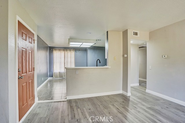 Detail Gallery Image 5 of 27 For 1365 Crafton Ave #2105,  Mentone,  CA 92359 - 3 Beds | 2 Baths