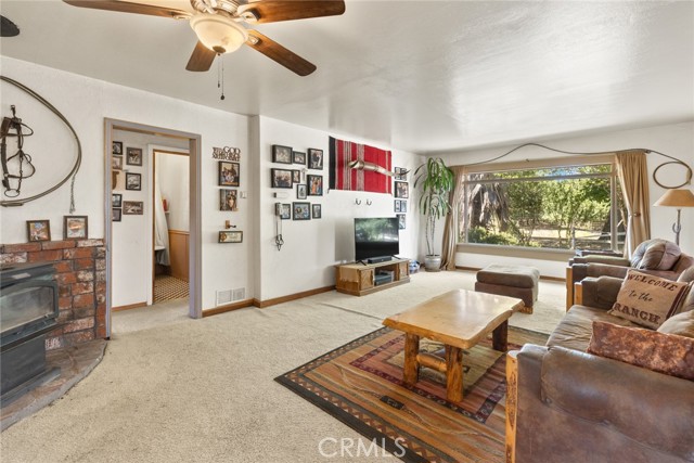 6197 County Road 4, Orland CA: https://media.crmls.org/medias/bcc4a830-2edc-4f9f-9b64-e993d6ea2b5d.jpg