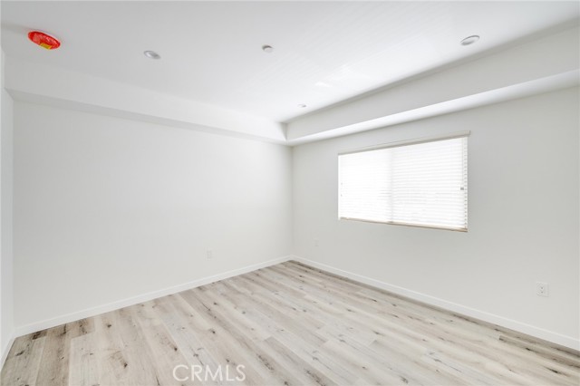 Detail Gallery Image 9 of 14 For 14526 Hartland St #308,  Van Nuys,  CA 91405 - 1 Beds | 1 Baths