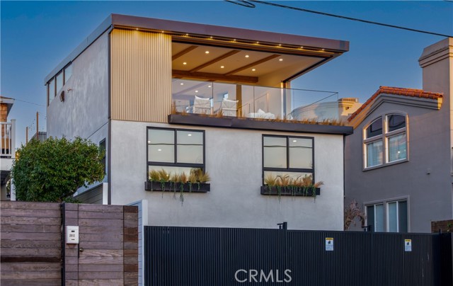 Detail Gallery Image 3 of 29 For 2007 Ava Ave, Hermosa Beach,  CA 90254 - 5 Beds | 5 Baths