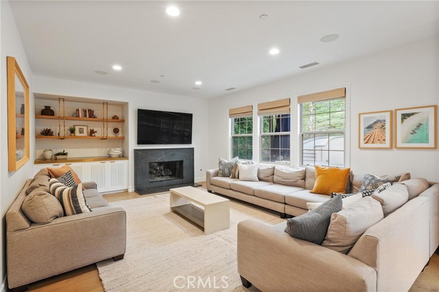 Detail Gallery Image 10 of 49 For 1 Calle Saltamontes, San Clemente,  CA 92673 - 5 Beds | 3 Baths