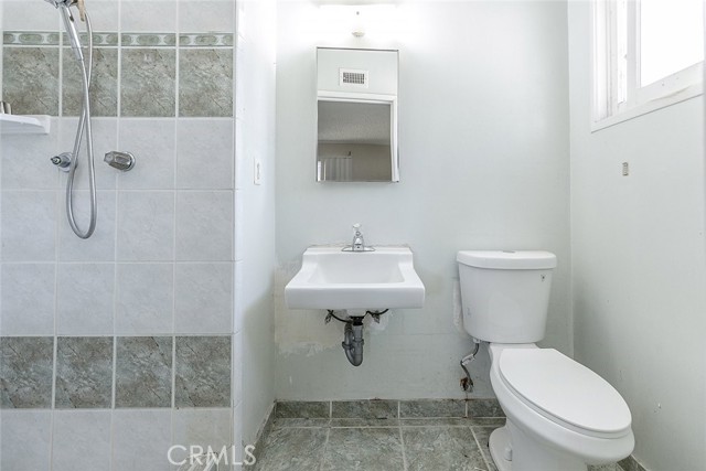 Detail Gallery Image 26 of 37 For 11523 Vanport Ave, Sylmar,  CA 91342 - 3 Beds | 2 Baths