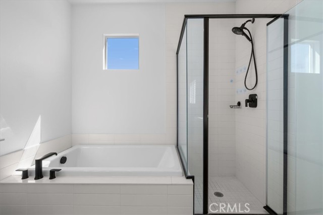 Detail Gallery Image 29 of 56 For 27659 S Rosewood Ln, San Pedro,  CA 90732 - 4 Beds | 3/1 Baths