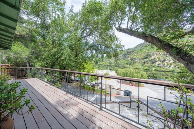 Detail Gallery Image 47 of 68 For 432 Fernwood Pacific, Topanga,  CA 90290 - 2 Beds | 2 Baths