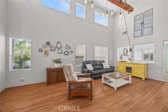 Image 3 of 45 For 3387 Moonlight Lane