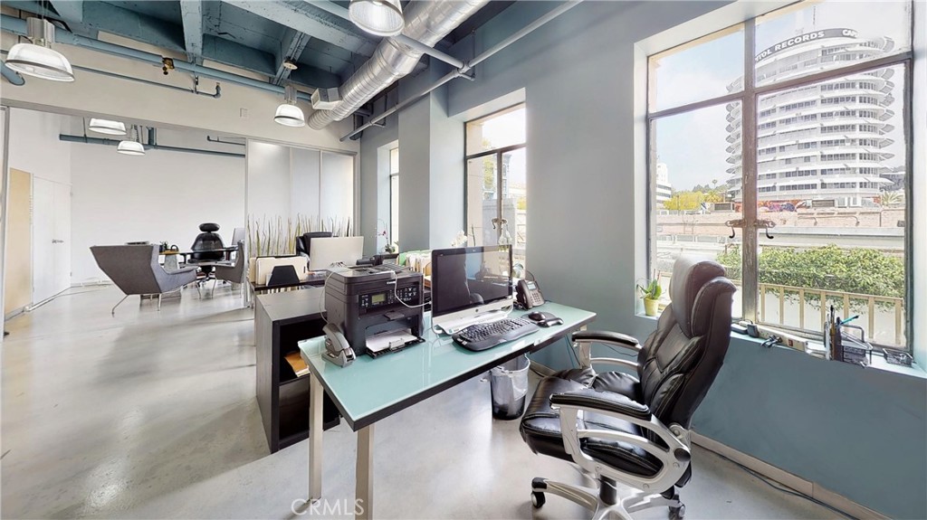 MLS #SR24235282 img 1