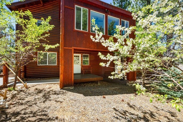 Detail Gallery Image 39 of 46 For 694 Butte Ave, Big Bear City,  CA 92314 - 4 Beds | 2/1 Baths