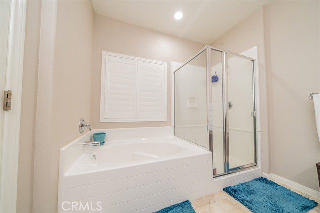 13546 Rincon Road, Apple Valley CA: https://media.crmls.org/medias/bcc90a21-d161-4d2f-8bc2-72562bffbafa.jpg
