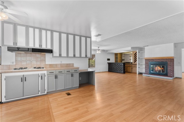 Detail Gallery Image 8 of 37 For 489 Crown Ridge Rd, Perris,  CA 92570 - 2 Beds | 2 Baths