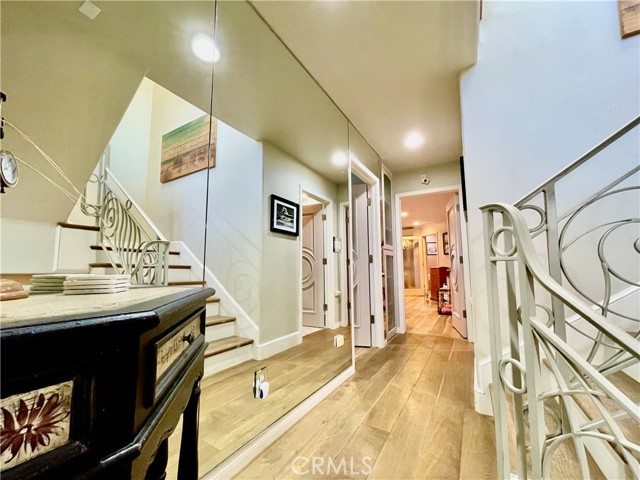 Detail Gallery Image 8 of 44 For 721 W 27th #1,  San Pedro,  CA 90731 - 2 Beds | 2/1 Baths