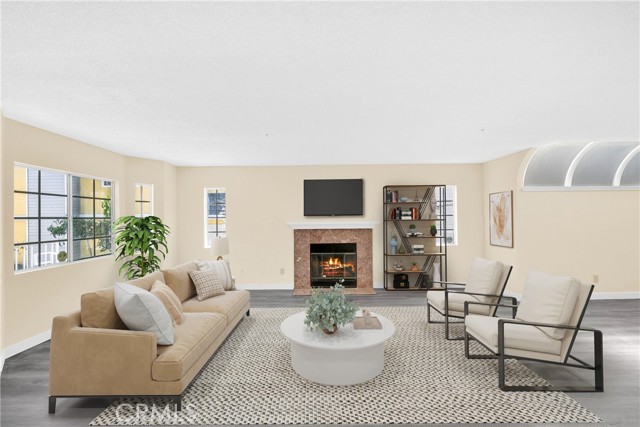 519 Sefton Avenue, Monterey Park CA: https://media.crmls.org/medias/bcca6d60-a855-4012-a0db-15a8a073e39d.jpg