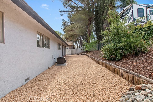 Detail Gallery Image 43 of 61 For 22751 Running Rabbit Ct, Canyon Lake,  CA 92587 - 3 Beds | 2 Baths