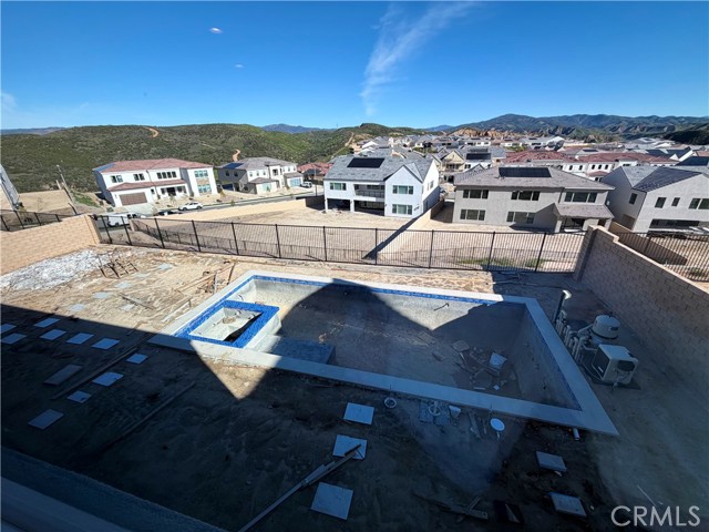 Detail Gallery Image 19 of 34 For 24217 N Corte Profundo, Valencia,  CA 91354 - 5 Beds | 5/1 Baths