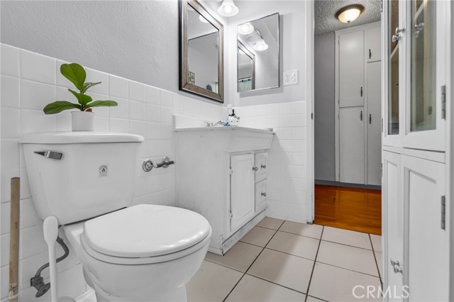 2660 Newell Street, County - Los Angeles CA: https://media.crmls.org/medias/bccceabe-1e7a-4c51-9586-b95361a19ec1.jpg