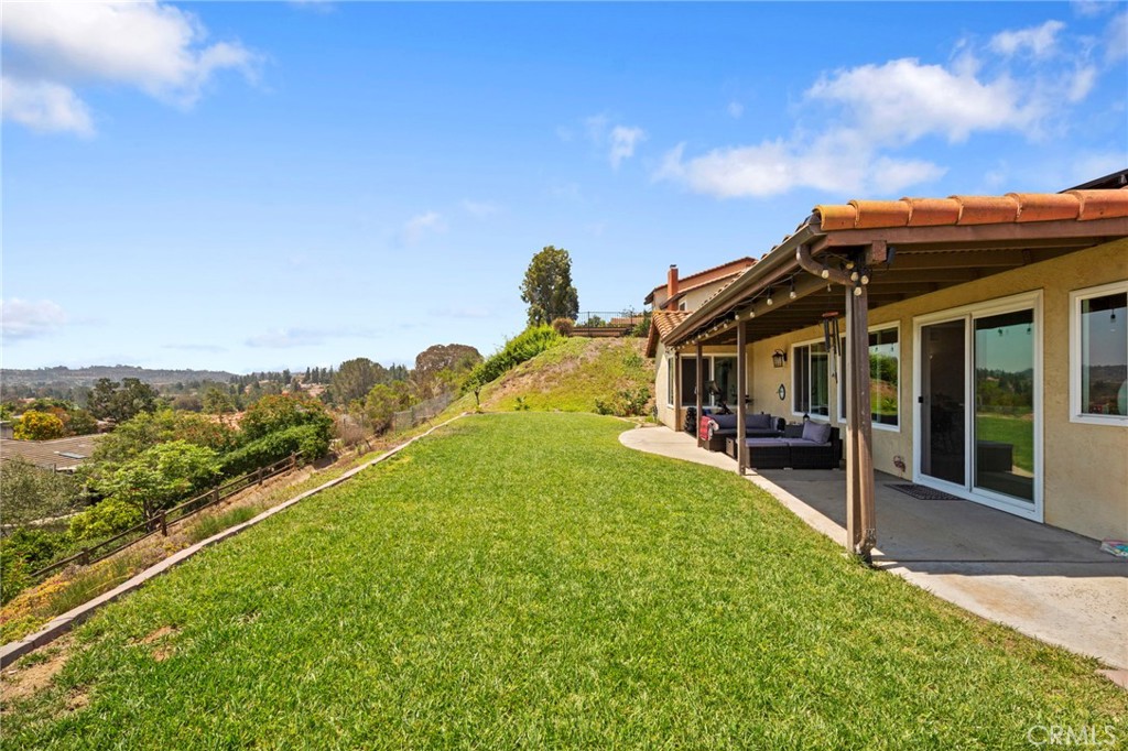 12271 Fernando Court - photo 4
