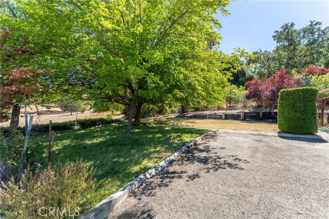 Image 4 of 35 For 641 Blue Oak Drive