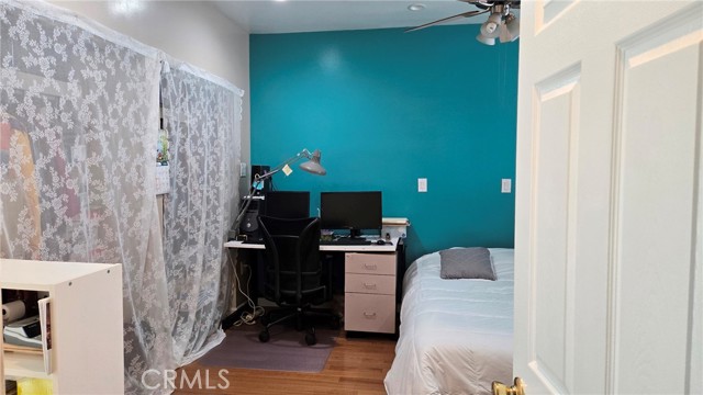 787 Terrace 49, Los Angeles CA: https://media.crmls.org/medias/bccdfa57-aebe-4c16-8673-1fa9c1b101b1.jpg