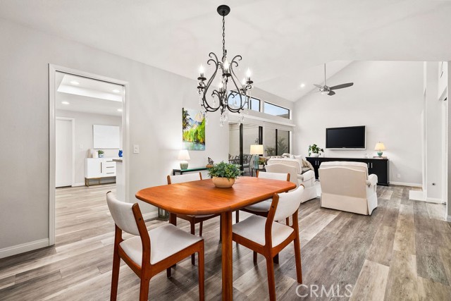 Image 13 of 33 For 38 Navarre  138