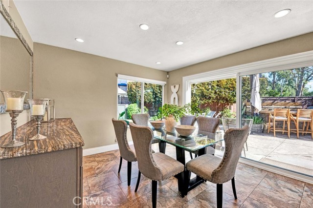Detail Gallery Image 9 of 34 For 1607 N Dressage St, Orange,  CA 92869 - 3 Beds | 2 Baths