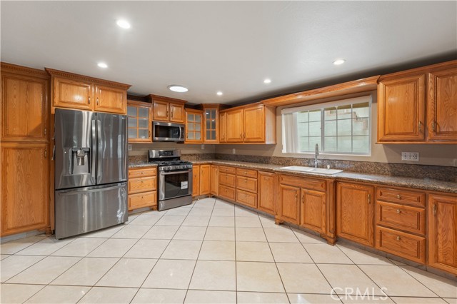 2516 Alcazar Street, Los Angeles CA: https://media.crmls.org/medias/bcce570a-108d-4c23-8f6a-5c9ab5bc9b05.jpg