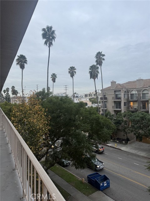 Image 2 for 100 S Doheny Dr #402, Los Angeles, CA 90048