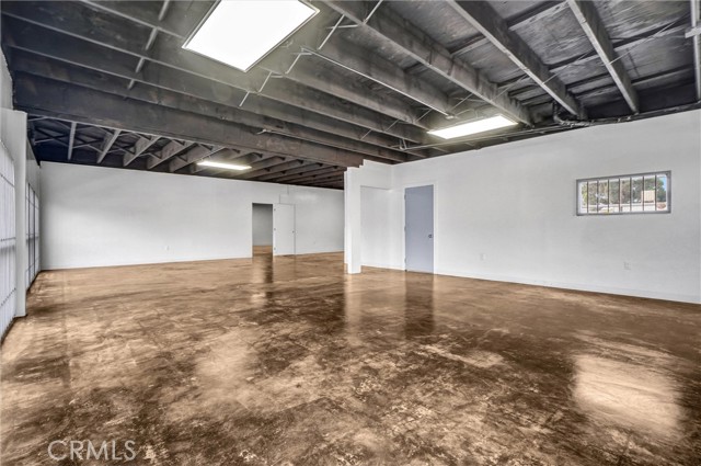 520 W Pacific Coast Highway, Long Beach CA: https://media.crmls.org/medias/bcd0014a-c30d-483a-bf23-fc17185547aa.jpg