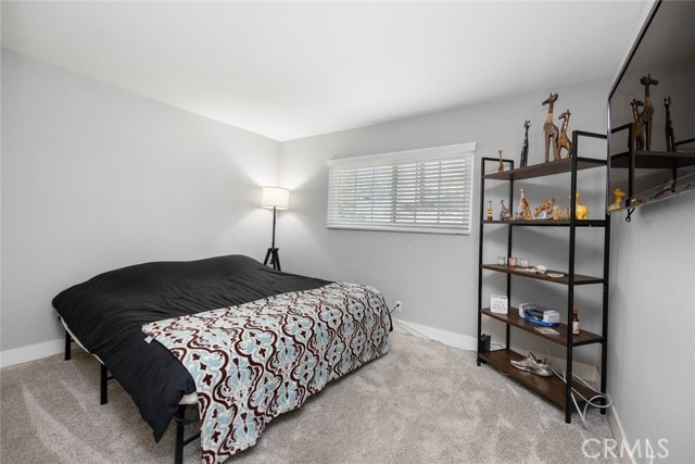 11911 Ivy Lane, Moreno Valley CA: https://media.crmls.org/medias/bcd0dc2b-1521-4b11-ab86-9f8e763f142e.jpg