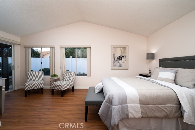 Detail Gallery Image 17 of 36 For 957 Stonehenge Cir, Corona,  CA 92881 - 3 Beds | 2 Baths