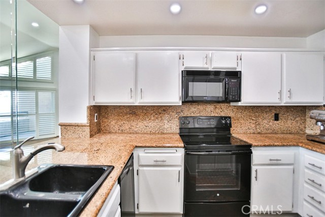 Detail Gallery Image 35 of 40 For 1200 Pacific Coast, Huntington Beach,  CA 92648 - 1 Beds | 1 Baths