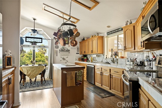 10961 Desert Lawn Dr #303, Calimesa CA: https://media.crmls.org/medias/bcd13def-fd16-498c-b53b-4cde43bcc4d1.jpg