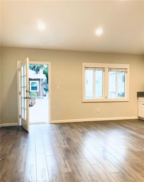 Detail Gallery Image 10 of 24 For 328 W California, Glendale,  CA 91203 - – Beds | – Baths